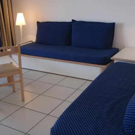 Cap Esterel Les Bastides : 3 Pieces Grande Terrasse Mer I4- Esterel Vacances 39la Apartment Saint-Raphael (Var)